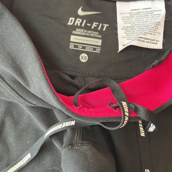 Nike running capri - Picture 2 of 3